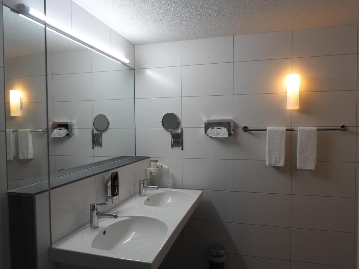 מירינגן Das Hotel Sherlock Holmes מראה חיצוני תמונה