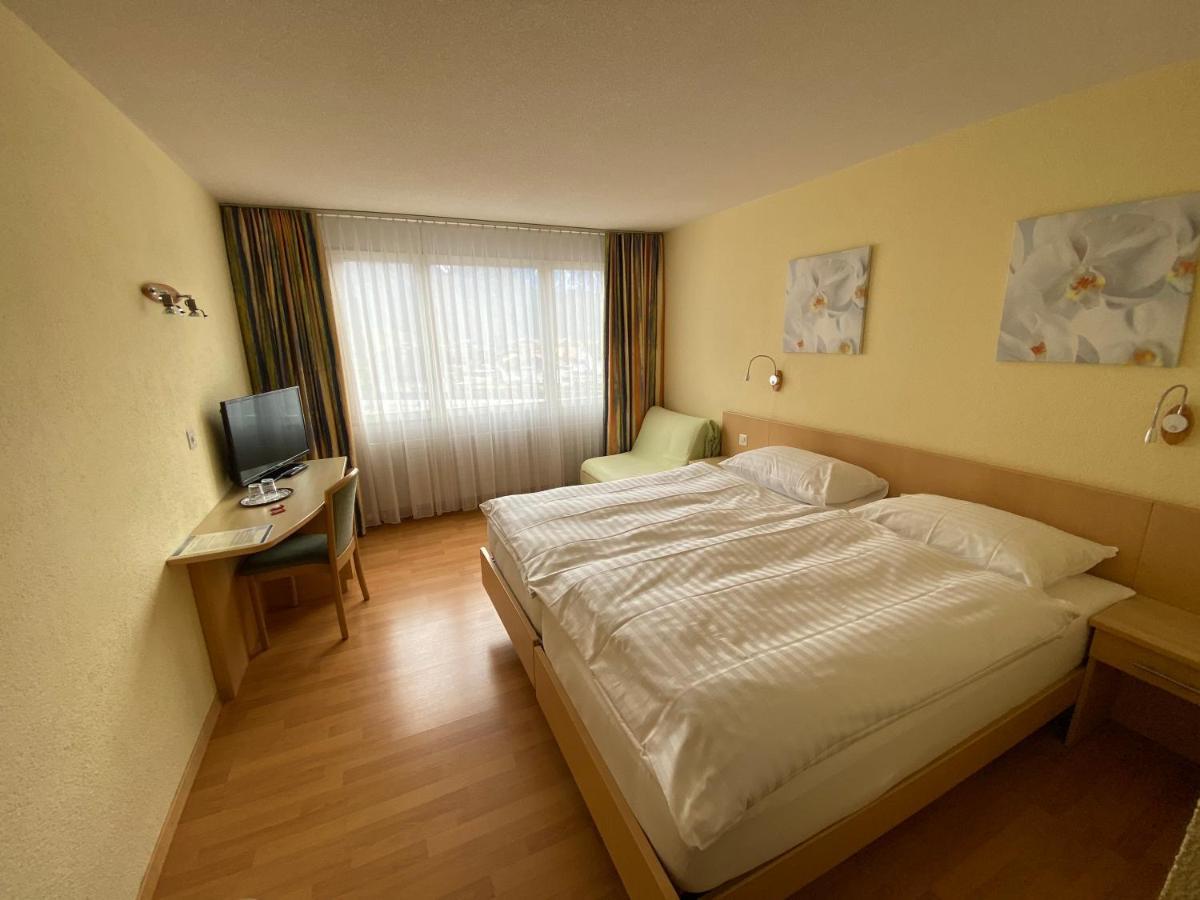 מירינגן Das Hotel Sherlock Holmes מראה חיצוני תמונה