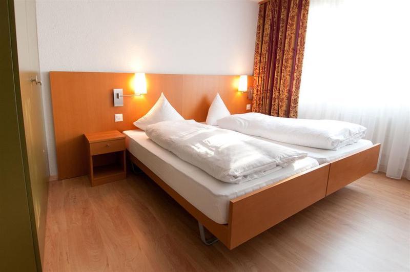 מירינגן Das Hotel Sherlock Holmes מראה חיצוני תמונה